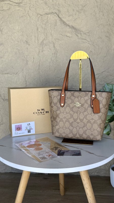 شنطة كوتش #69699 Signature canvas  ماستر كواليتي شامل علبة
